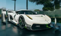 Sports Coupe Cars Puzzle image